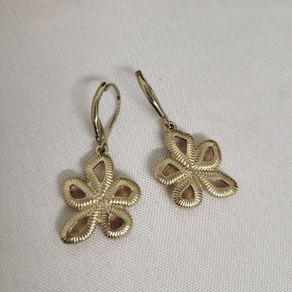 Napier Gorgeous Gold and Peach Tone Blossom Bracelet And Earings Set - Picture 7 of 9